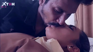 रात भर चोदने देता है