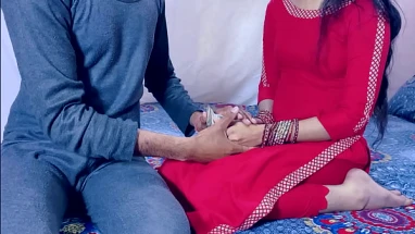 तेजस्वी सुनहरे बालों वाली गड़बड़ से पीछे