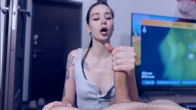 Arianna सुअर पहले से कहीं ज्यादा फूहड़ है
