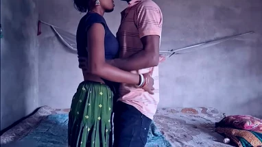 Desi girl hard anal fuck sex videos real Village sex