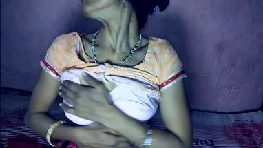 Hot sexy Anita bhabi ki chudai raat me parosi ne ki bhabi