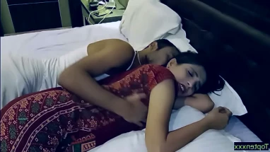 Indian hot beautiful girls first honeymoon sex!