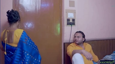 बैक-क्रेटली कम शॉट